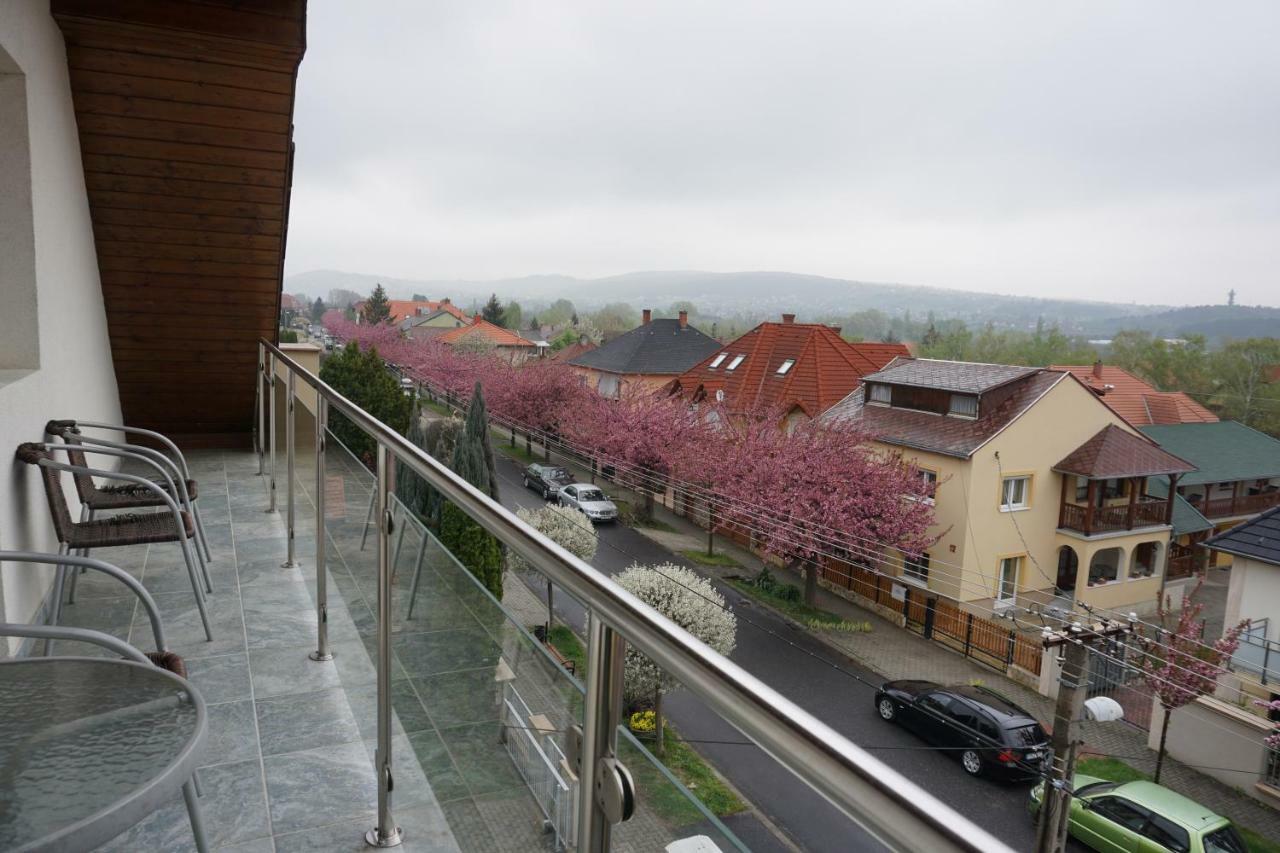 Villa Prestige Hévíz Exteriör bild